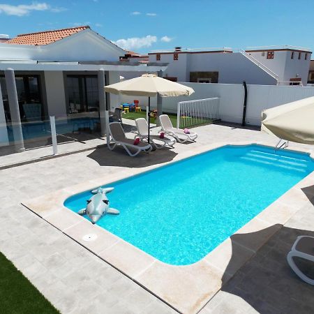 Ideal For Family Holidays, Near Beach And Golf- Casa James La Guirra Exterior photo